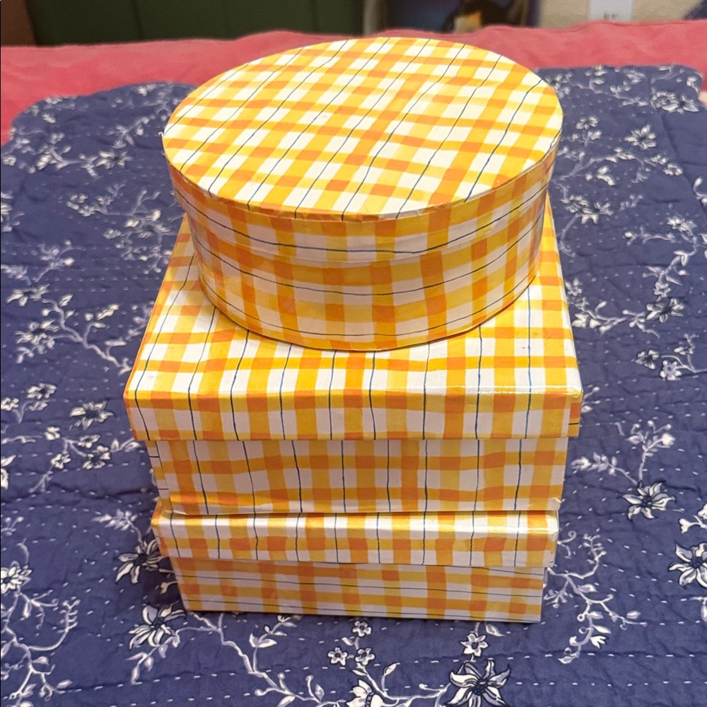 Yellow Gingham Storage Box Set - Picture 11 of 16
